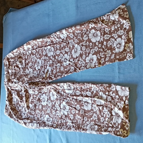 Ann Taylor Brown and White Floral Pants - Picture 9 of 9